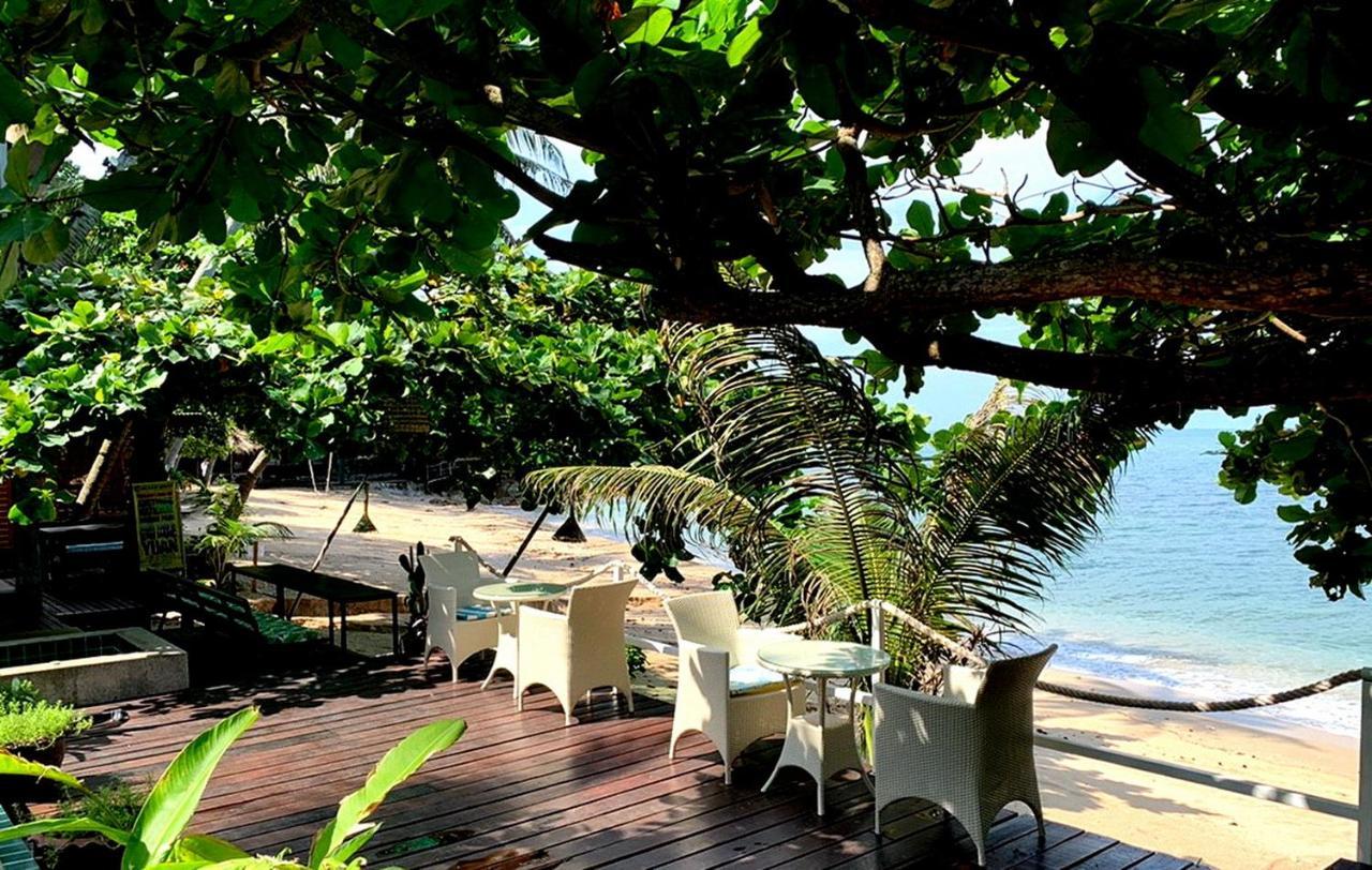 West Coast Beach Resort Ko Pha Ngan Exterior photo